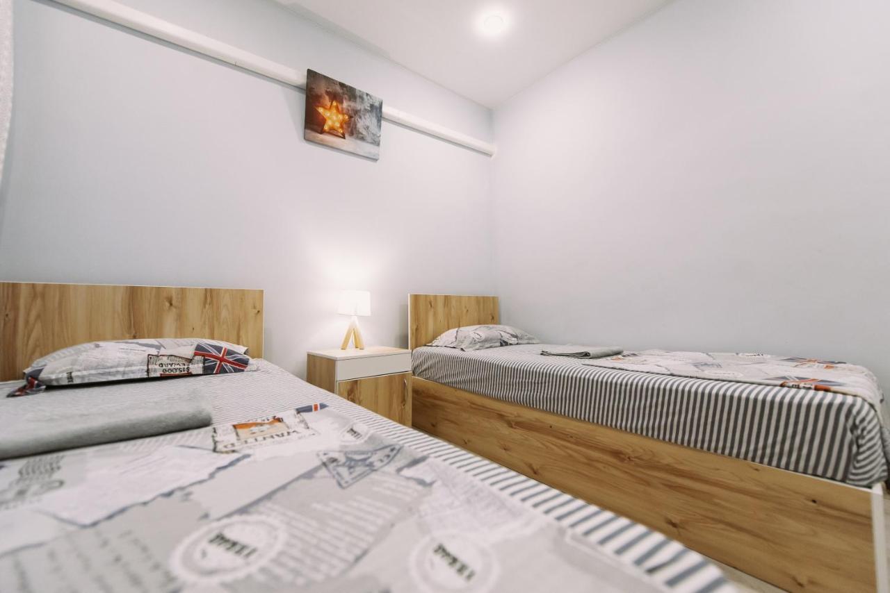 Luna Hostel & Rooms Владивосток Екстериор снимка