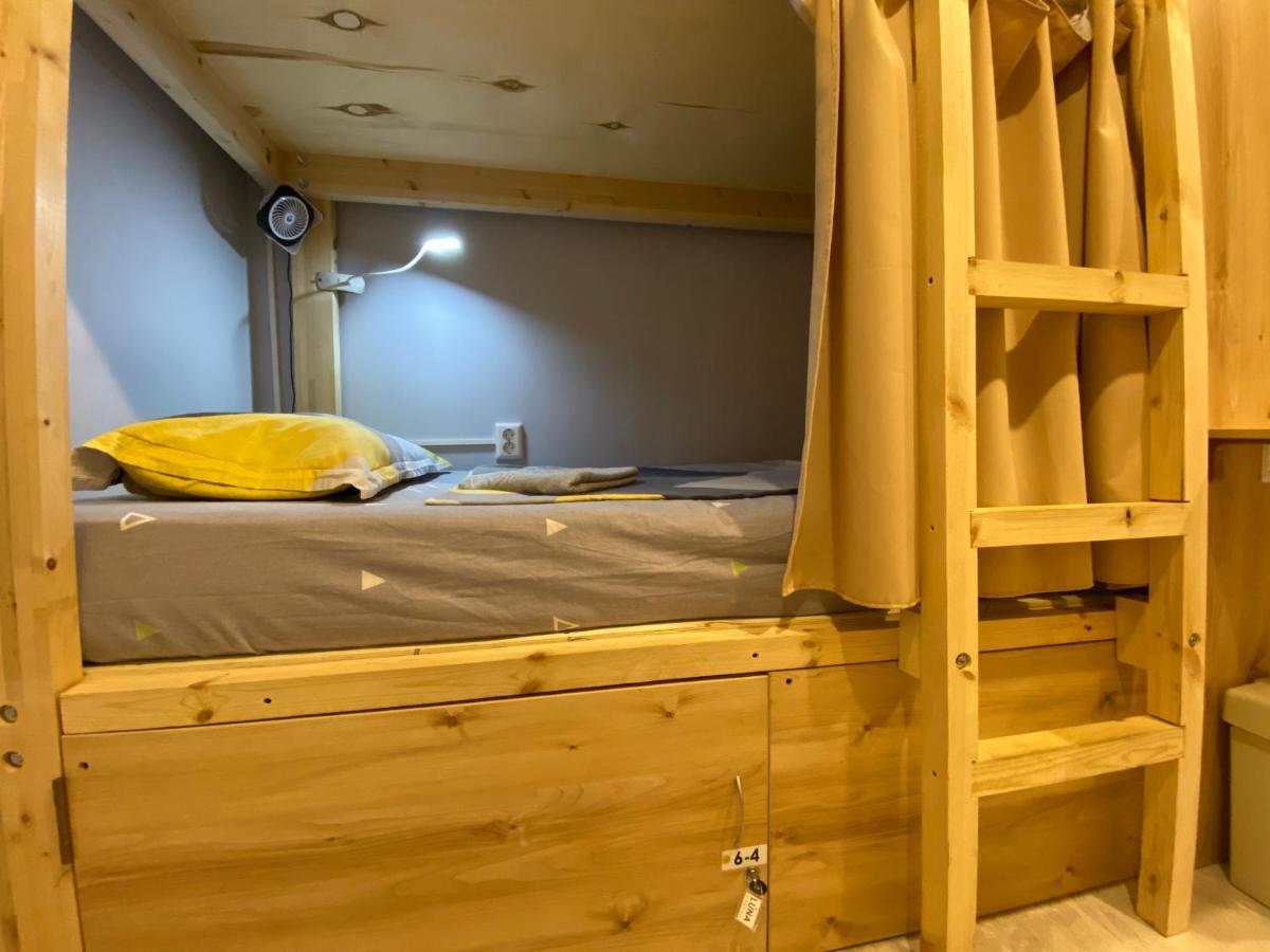 Luna Hostel & Rooms Владивосток Екстериор снимка